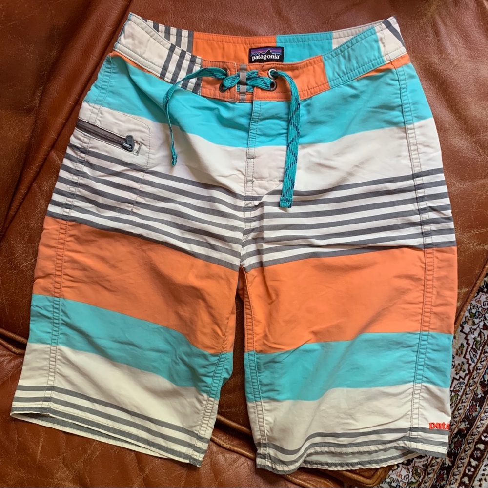 Patagonia Boys boardshorts size 10 Swim Shorts